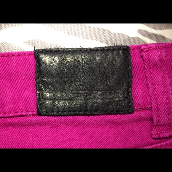 DKNY Skinny Jeans. Sz8 - Picture 3 of 6